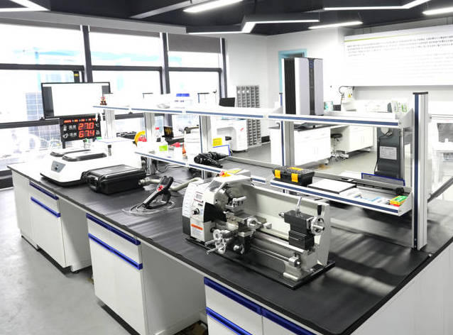 Sicrhau Ansawdd o Ffynhonnell Deunyddiau: Cryfhau Cymhwysedd Craidd Offer Gwneud Brics